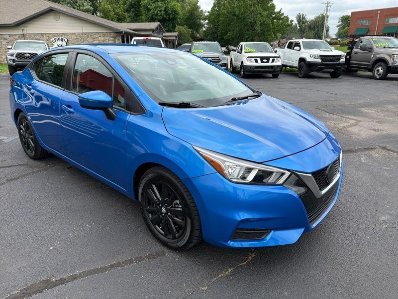 Nissan Versa SV 2021