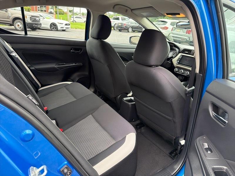 Nissan Versa SV 2021