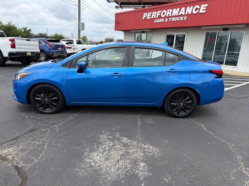 Nissan Versa SV 2021
