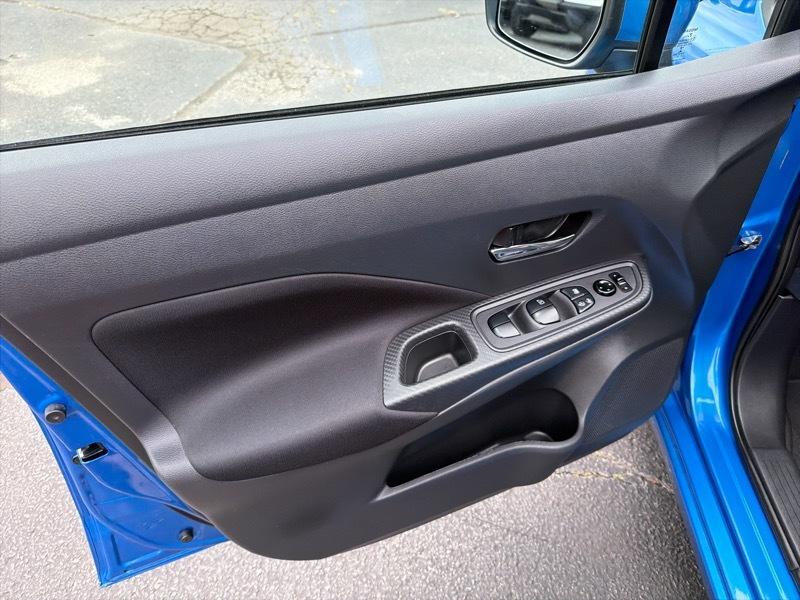 Nissan Versa SV 2021