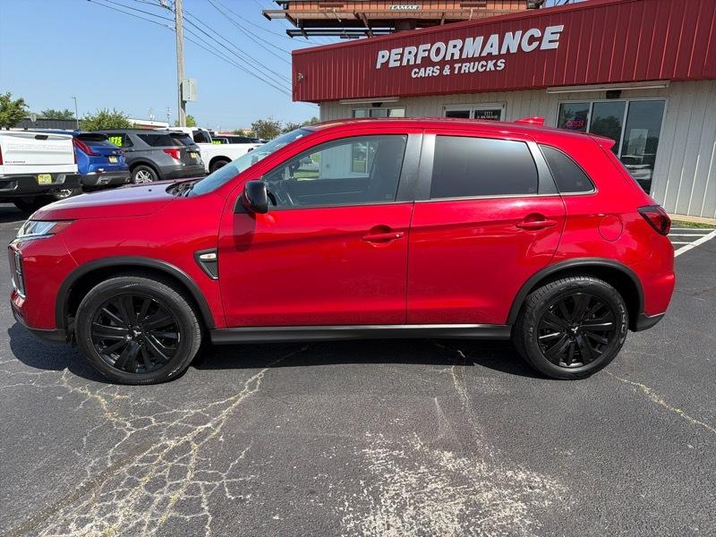Mitsubishi Outlander Sport 2.0 LE 4WD CVT 2022