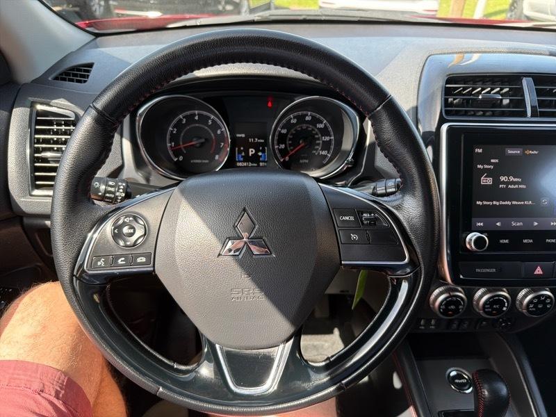 Mitsubishi Outlander Sport 2.0 LE 4WD CVT 2022