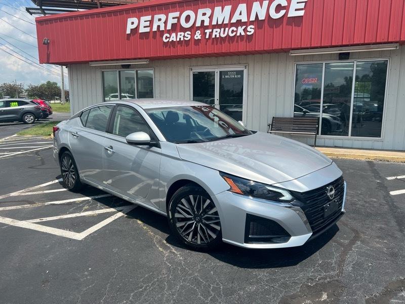 Nissan Altima 2.5 SV 2023