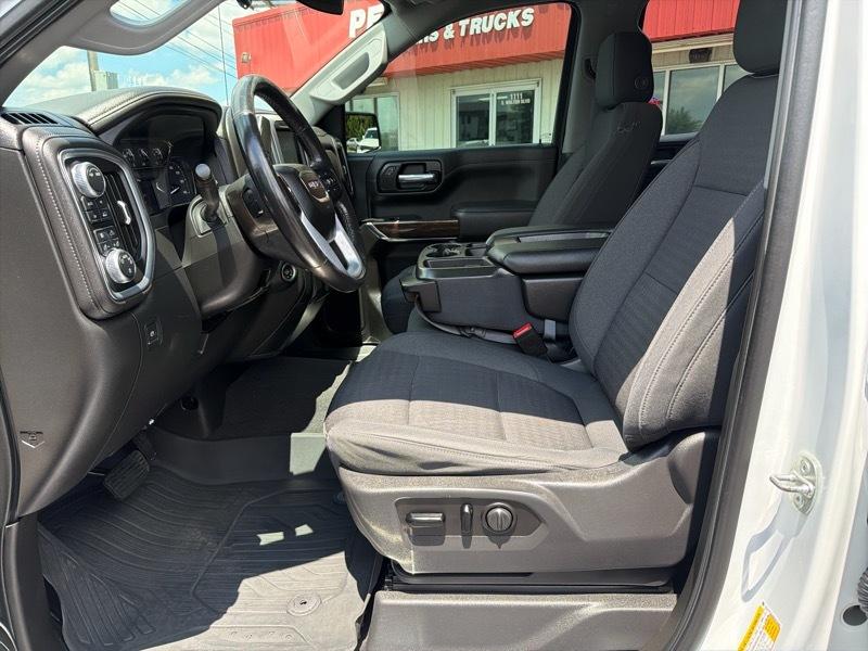 GMC Sierra 1500 Elevation Double Cab 4WD 2021