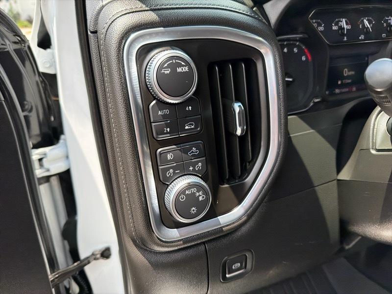 GMC Sierra 1500 Elevation Double Cab 4WD 2021