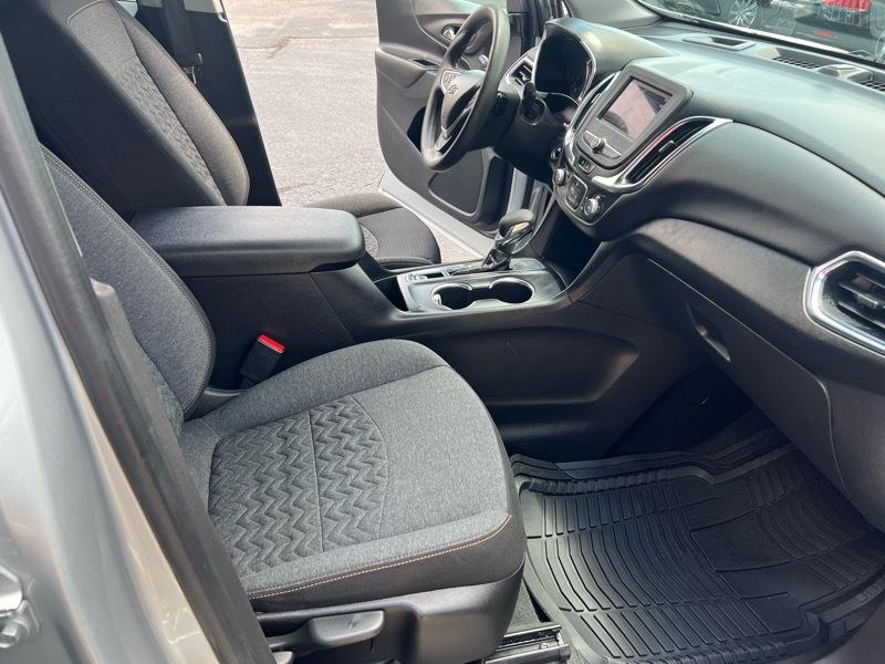 2022 Chevrolet Equinox LT - Photo 14
