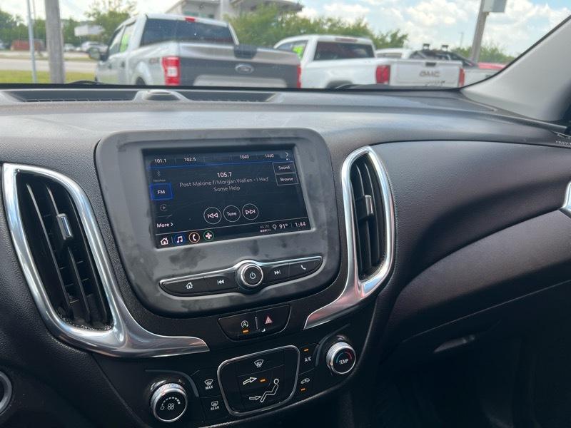 2022 Chevrolet Equinox LT - Photo 16