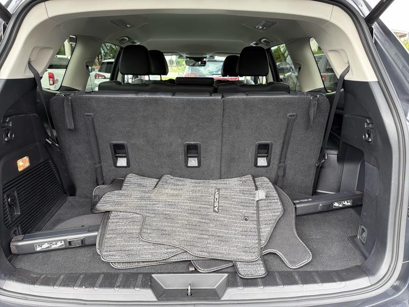 Subaru Ascent Limited 2023