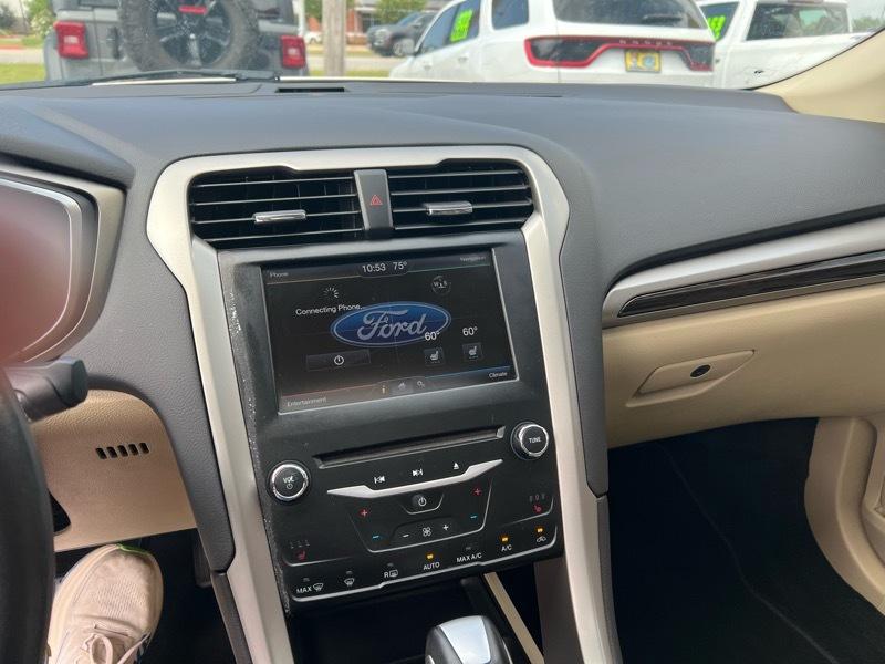 Ford Fusion SE 2014