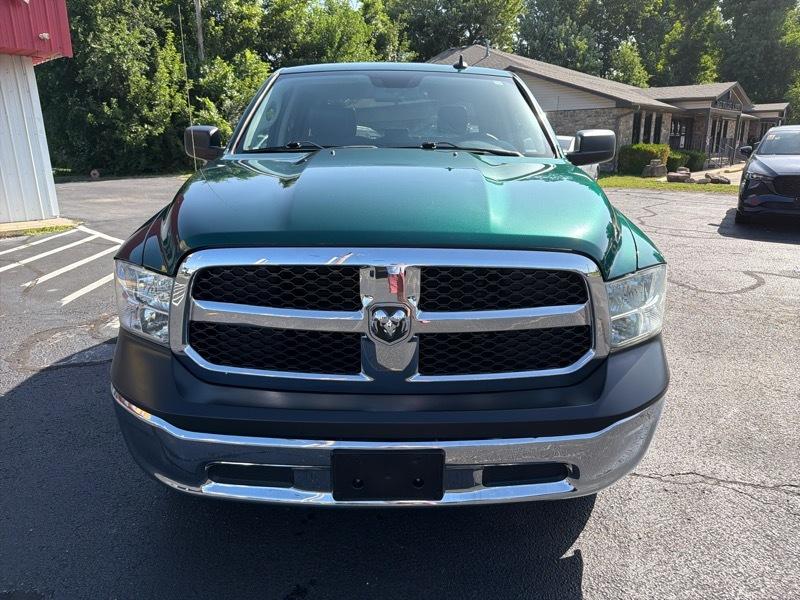 RAM 1500 Classic Tradesman Crew Cab SWB 2WD 2020