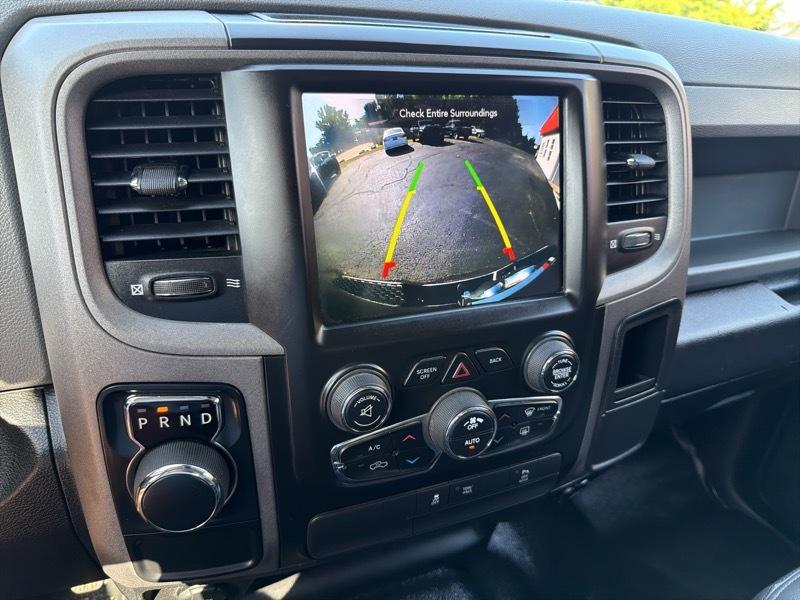 RAM 1500 Classic Tradesman Crew Cab SWB 2WD 2020