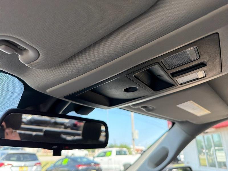RAM 1500 Classic Tradesman Crew Cab SWB 2WD 2020