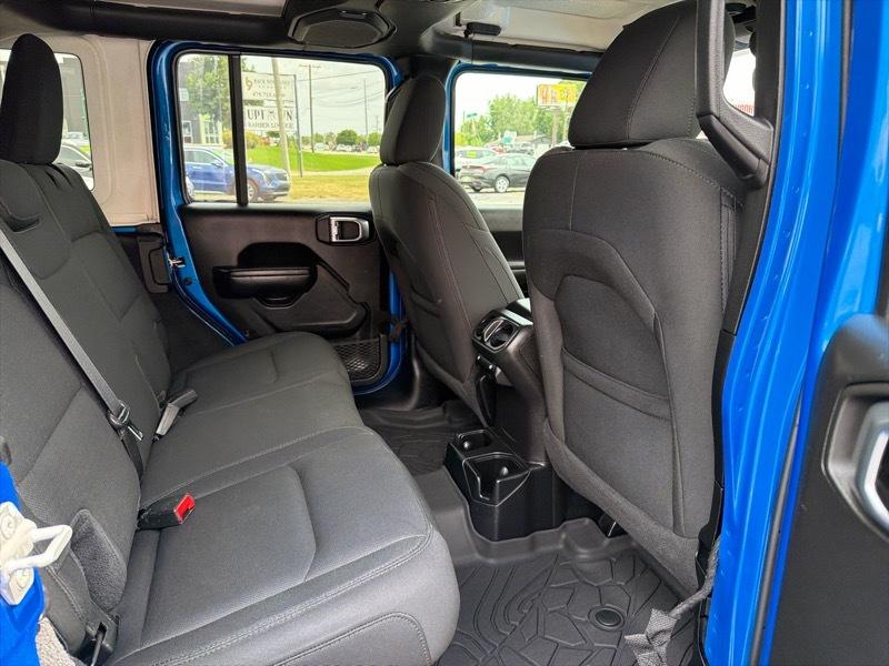 Jeep Wrangler Unlimited Sport 2021
