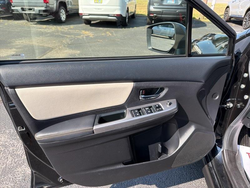 Subaru Crosstrek 2.0i Limited PZEV CVT 2016