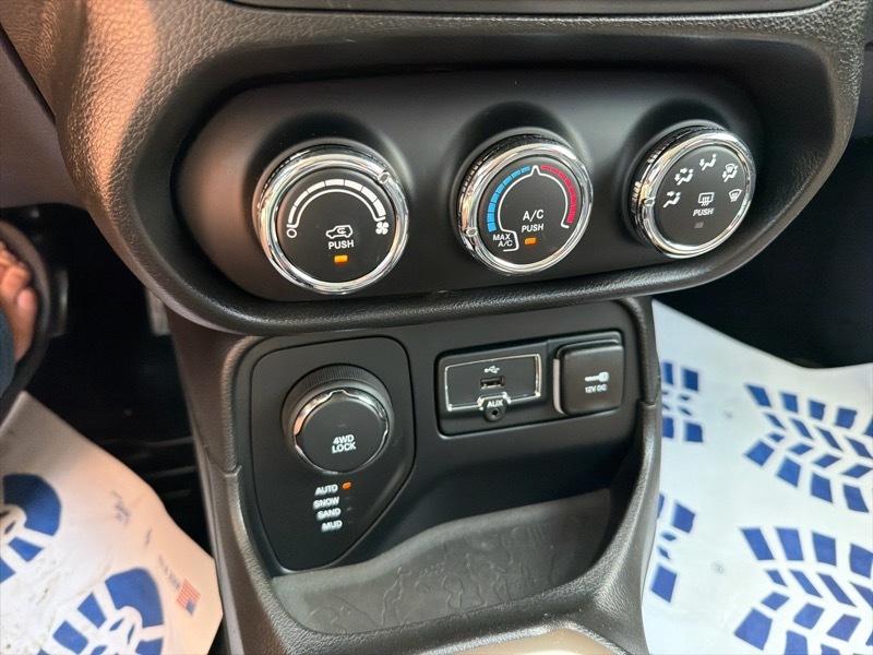 Jeep Renegade Latitude 4WD 2016