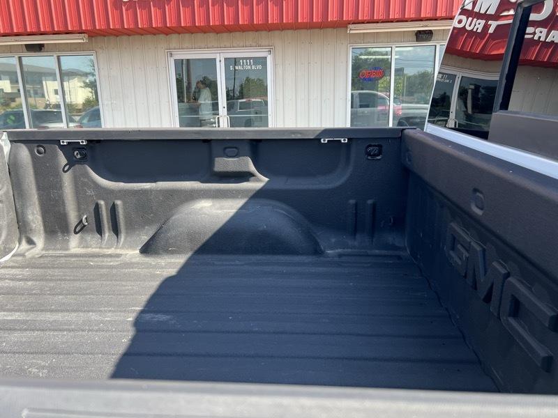 GMC Sierra 1500 SLT Crew Cab Short Box 4WD 2018