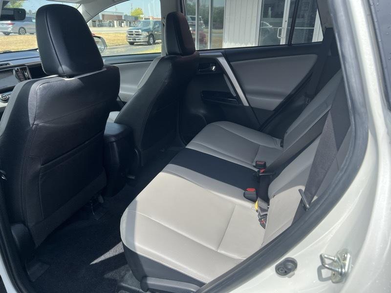 Toyota RAV4 Limited AWD 2018