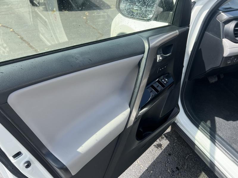 Toyota RAV4 Limited AWD 2018