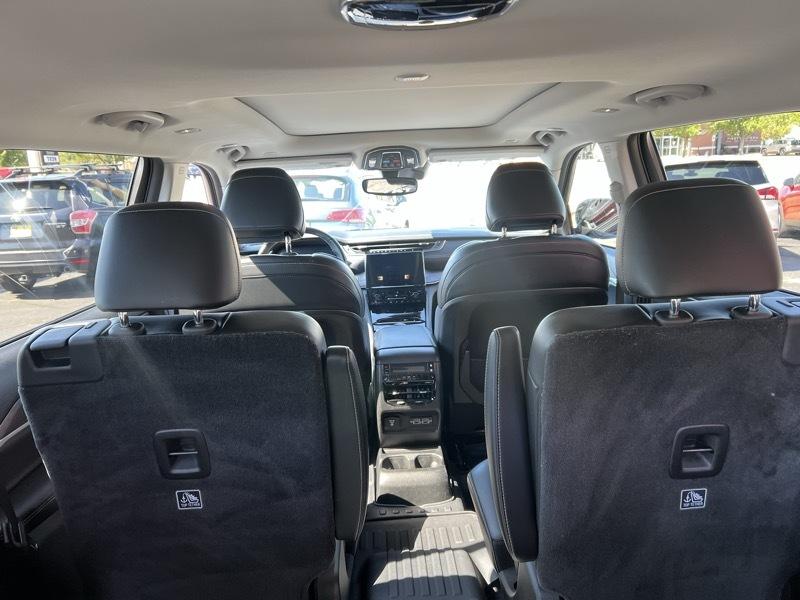 Jeep Grand Cherokee Limited 4WD 2021
