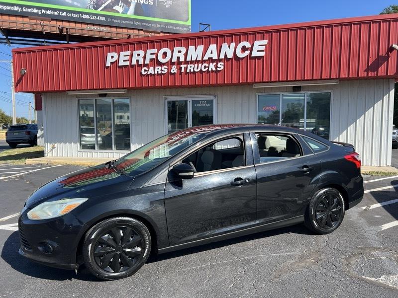 Ford Focus SE Sedan 2014