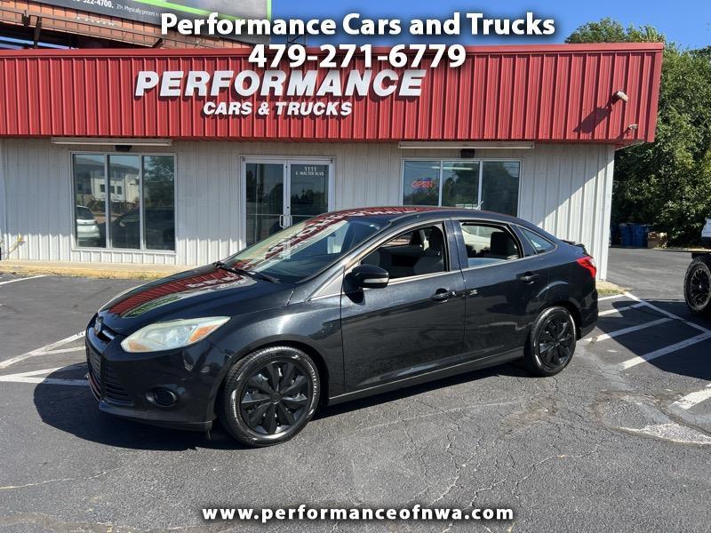 Ford Focus SE Sedan 2014
