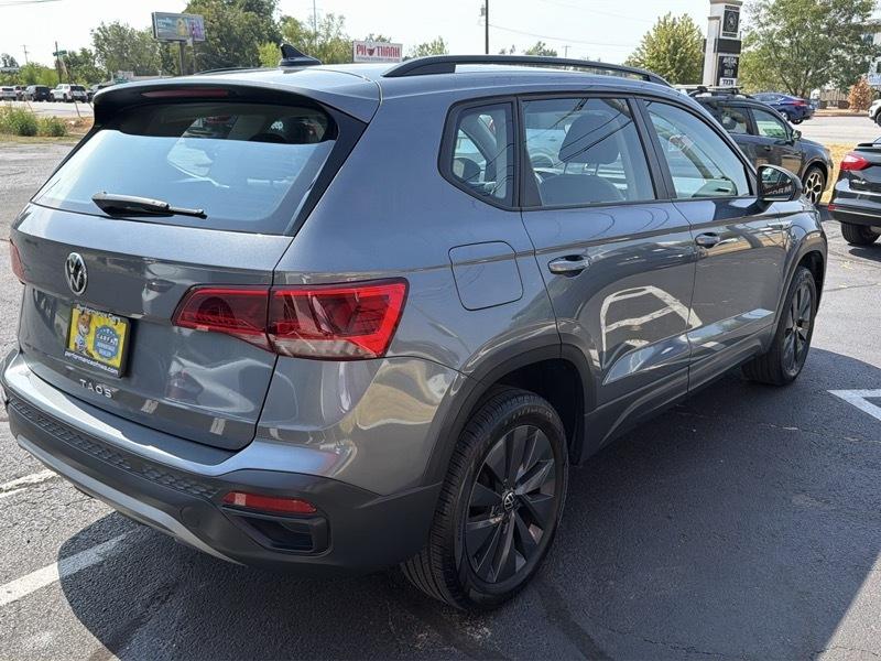 Volkswagen Taos S 2023