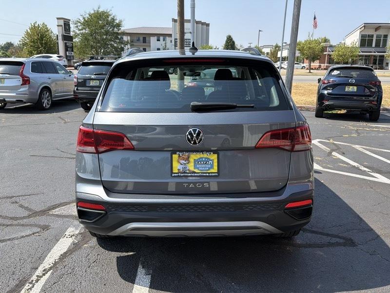 Volkswagen Taos S 2023