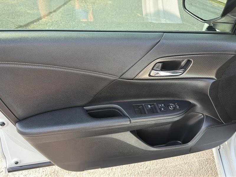 Honda Accord Sport Sedan w/Honda Sensing CVT 2016