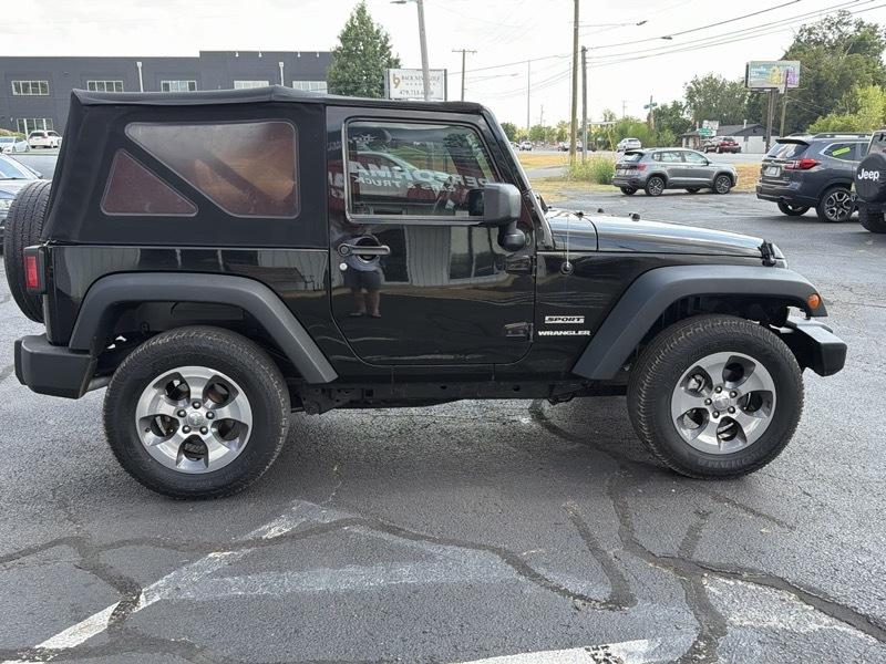 Jeep Wrangler Sport 4WD 2015