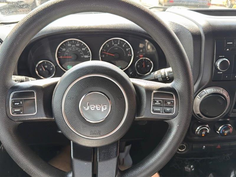 Jeep Wrangler Sport 4WD 2015