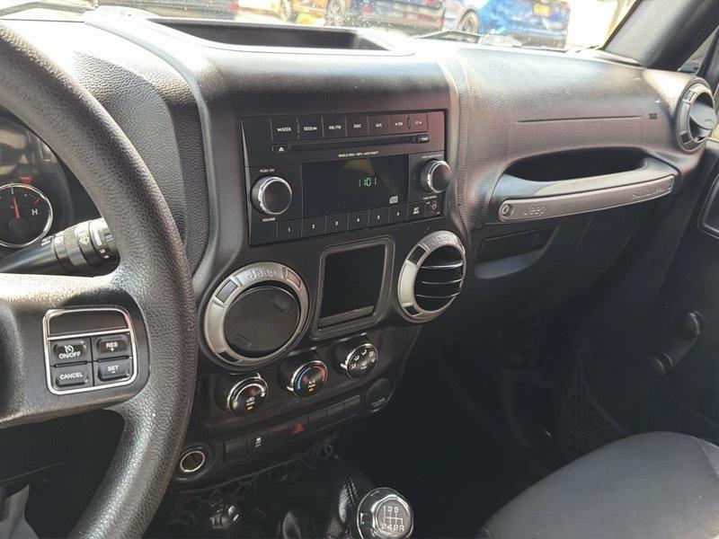 Jeep Wrangler Sport 4WD 2015