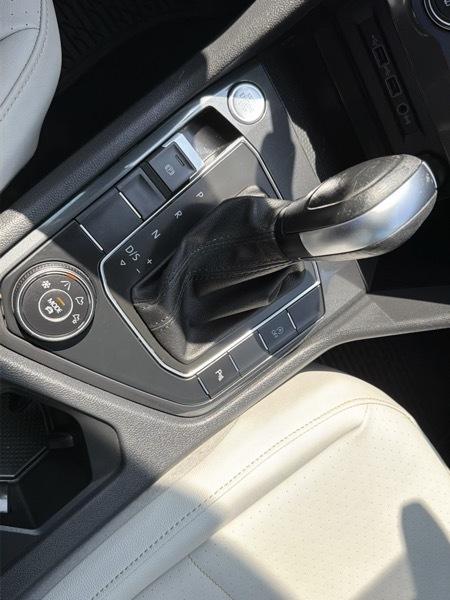 Volkswagen Tiguan SEL 4Motion AWD 2020