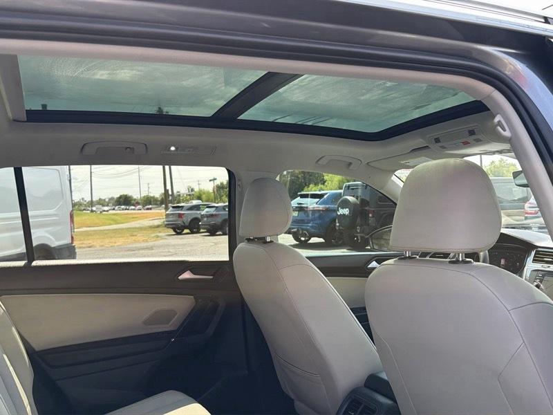 Volkswagen Tiguan SEL 4Motion AWD 2020
