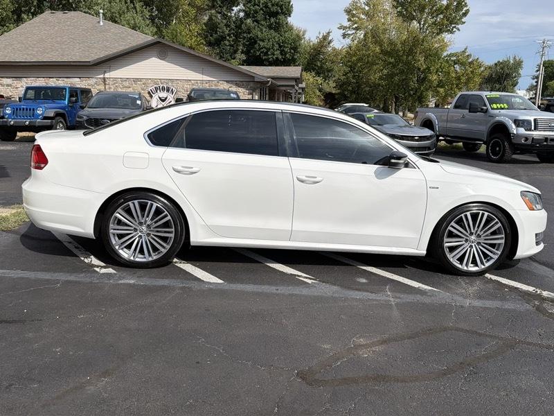 Volkswagen Passat SE PZEV 6A 2015