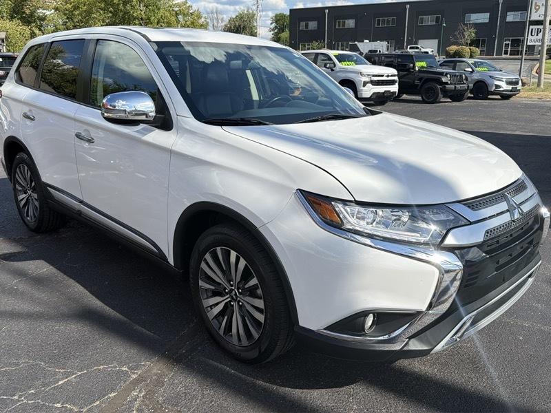 Mitsubishi Outlander SEL AWD 2019