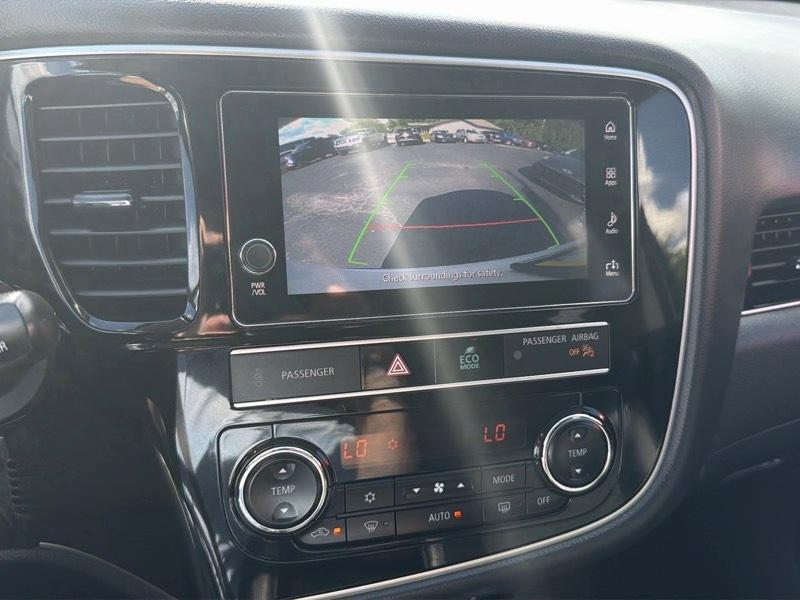 Mitsubishi Outlander SEL AWD 2019