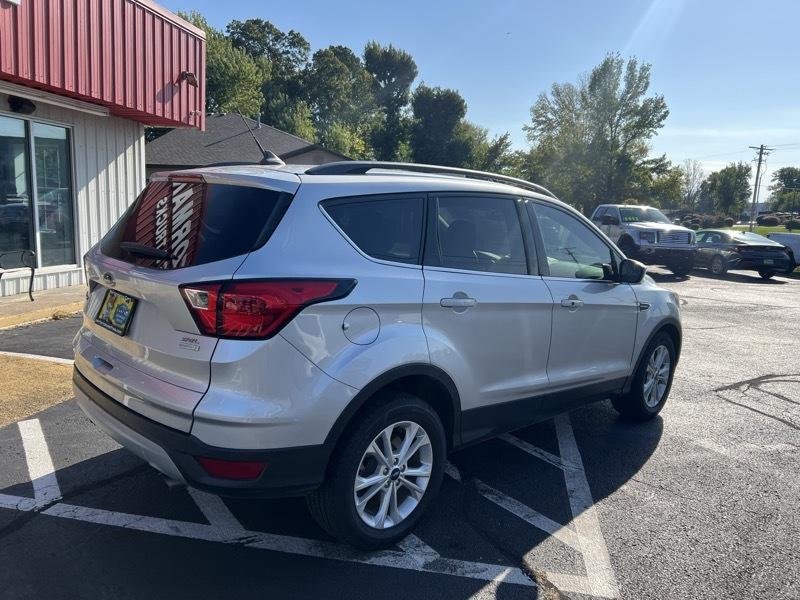 Ford Escape SEL FWD 2019