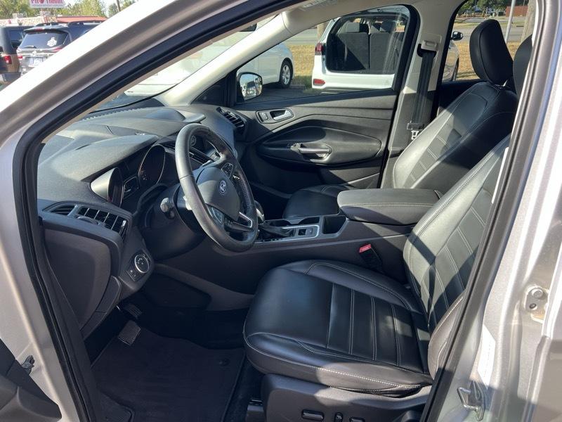 Ford Escape SEL FWD 2019