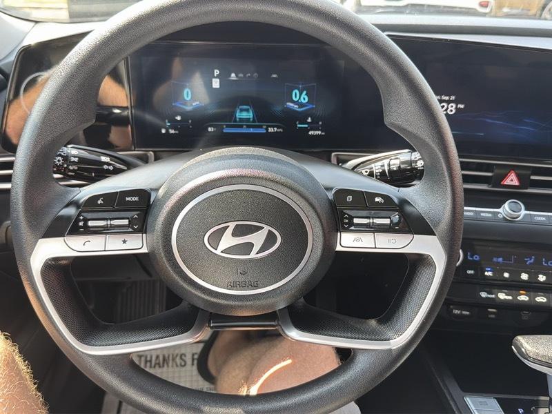 Hyundai Elantra SEL 2024