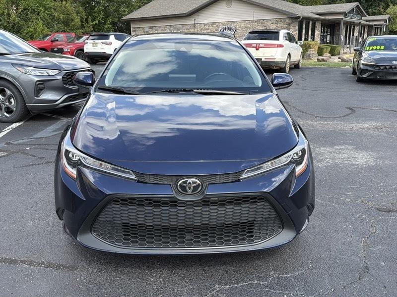 Toyota Corolla LE 2022