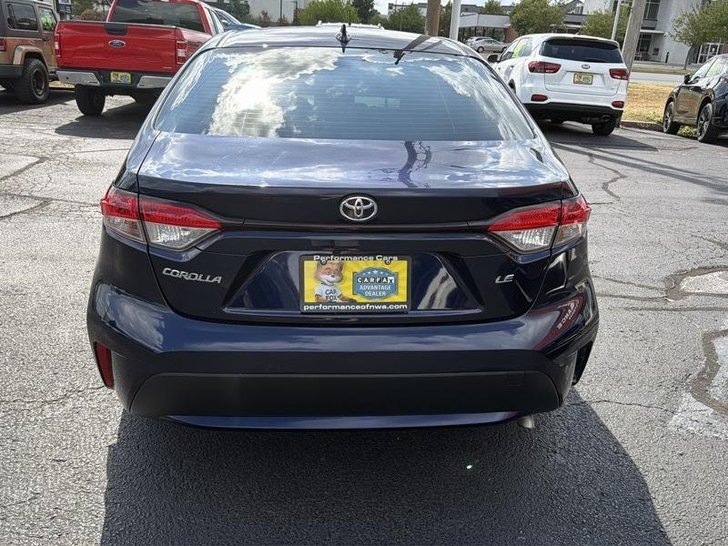 Toyota Corolla LE 2022