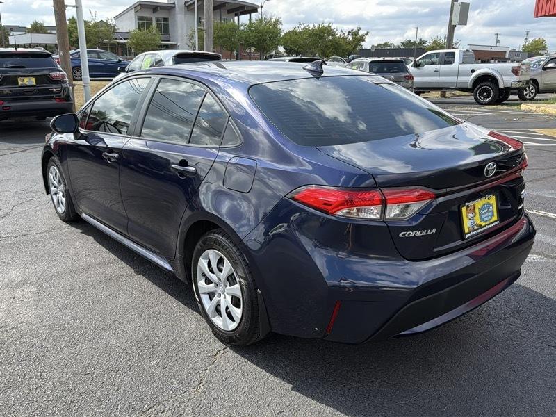 Toyota Corolla LE 2022