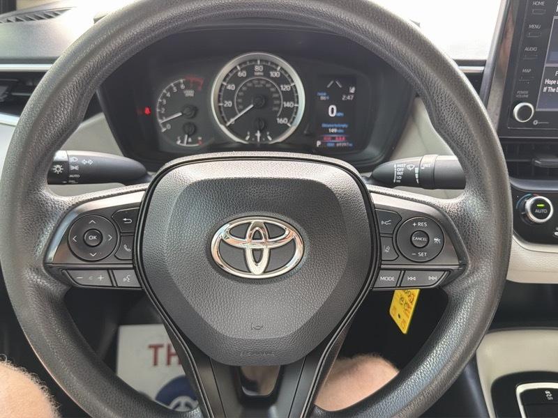Toyota Corolla LE 2022