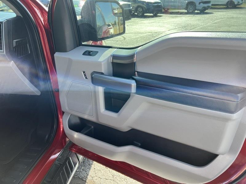 Ford F-150 XLT SuperCrew 5.5-ft. Bed 2WD 2016