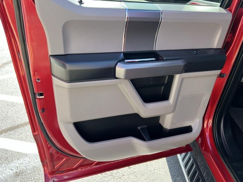 Ford F-150 XLT SuperCrew 5.5-ft. Bed 2WD 2016