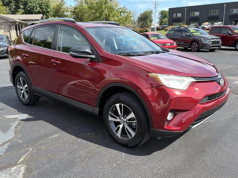 Toyota RAV4 XLE FWD 2018