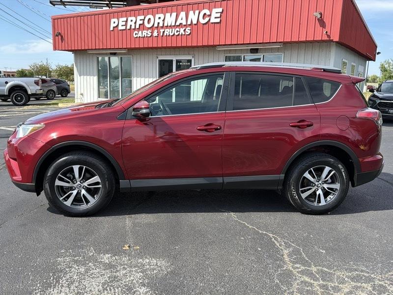 Toyota RAV4 XLE FWD 2018