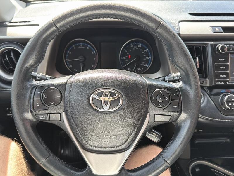 Toyota RAV4 XLE FWD 2018