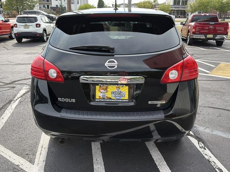 Nissan Rogue S 2013