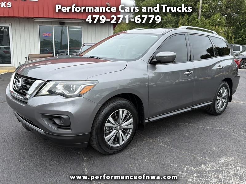 Nissan Pathfinder S 2020